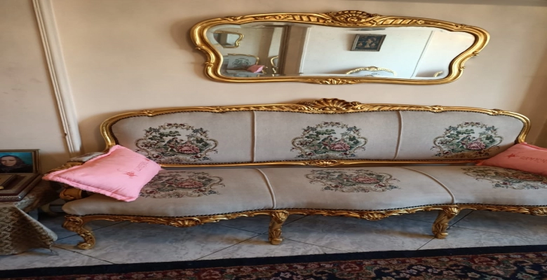 شقة للبيع بالزمالك شارع 26 يوليو 130م | بسعر مميز من Algomhoria