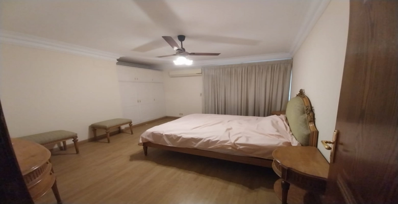 شقة للبيع او الايجار بالزمالك - شارع المعهد السويسري / Apartment for sale or rent in Zamalek - Swiss Institute Street.