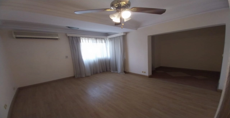شقة للبيع او الايجار بالزمالك - شارع المعهد السويسري / Apartment for sale or rent in Zamalek - Swiss Institute Street.