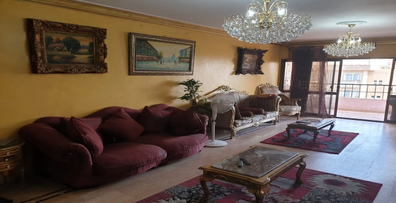 شقة مفروشة للايجار فى الدقى ميدان المساحه الدقي