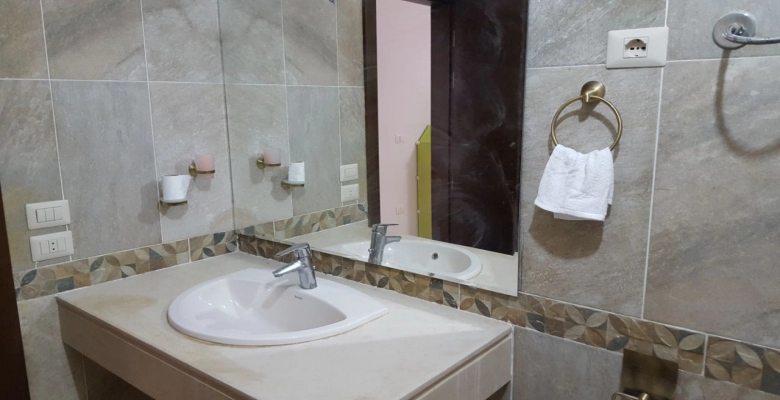 شاليه للبيع بالعين السخنة لافيستا 6  - A chalet for sale in Ein El Sokhna La vista 6