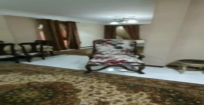 شقة للايجار في شارع بدر الدين بالدقي 3 غرف