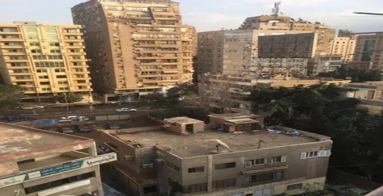 شقة للبيع بشارع المصانع الحديدية - المهندسين /  An apartment in Iron & Steel Factories Street in Mohandessin For sale