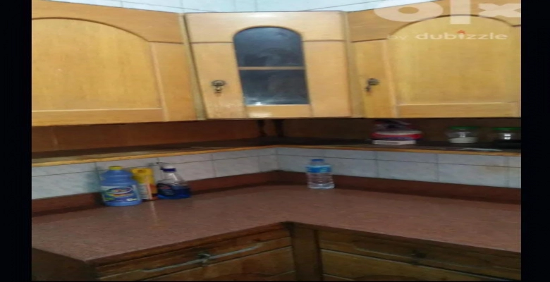 الشقة ايجار مفروش في الدقي  بشارع متميز