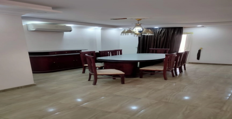 شقة للبيع بشارع شهاب أمام مدرسة الأوقاف - المهندسين / An apartment for sale on Shahab Street in front of Al Awqaf School - Mohandeseen