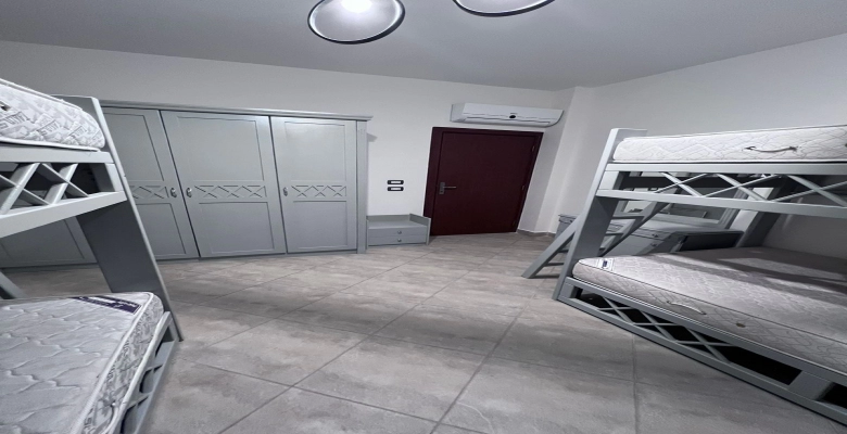 شاليه للايجار بقرية امواج - الساحل الشمالي / A chalet In Amawj Village - North Coast For Rent