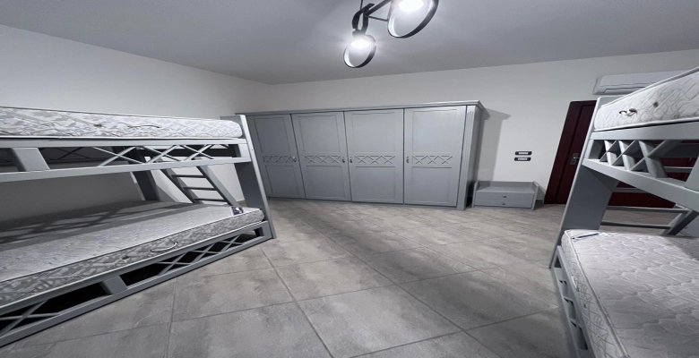 شاليه للايجار بقرية امواج - الساحل الشمالي / A chalet In Amawj Village - North Coast For Rent