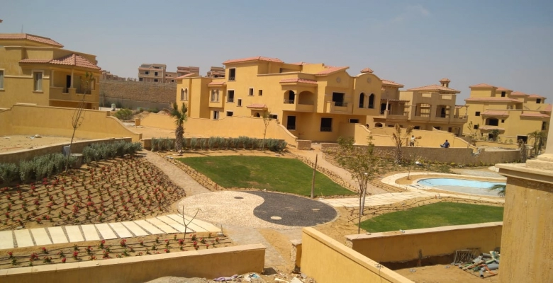 فيلا دوبلكس للبيع بالتجمع الخامس - القاهرة / A duplex villa is for sale in the Fifth Settlement in Cairo