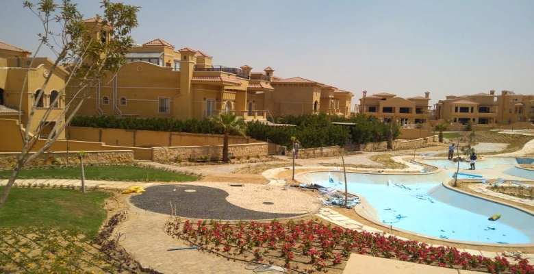 فيلا دوبلكس للبيع بالتجمع الخامس - القاهرة / A duplex villa is for sale in the Fifth Settlement in Cairo