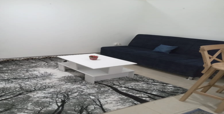 استديو للايجار في شارع شجرة الدر - الزمالك / Studio for rent on Shajarat Al Dor Street - Zamalek