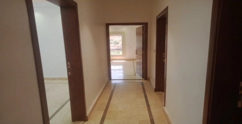 شقة للايجار في شارع أحمد مظهر - الزمالك / Apartment for rent on Ahmed Mazhar Street - Zamalek