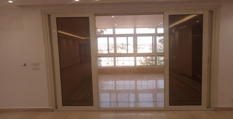 شقة للايجار في شارع أحمد مظهر - الزمالك / Apartment for rent on Ahmed Mazhar Street - Zamalek