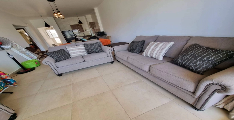 شاليه للايجارفي قرية امواج - الساحل الشمالي / Chalet for rent in Amwaj village - North Coast