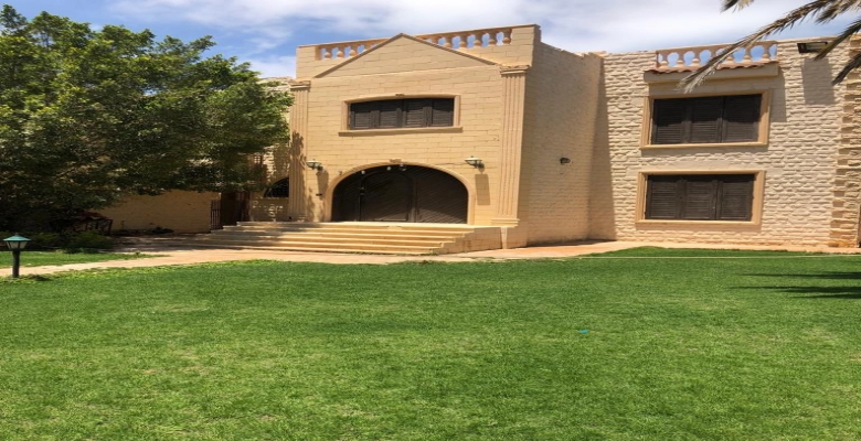 فيلا للايجار بالساحل الشمالى مارينا 5 - Villa for rent in North Coast Marina 5