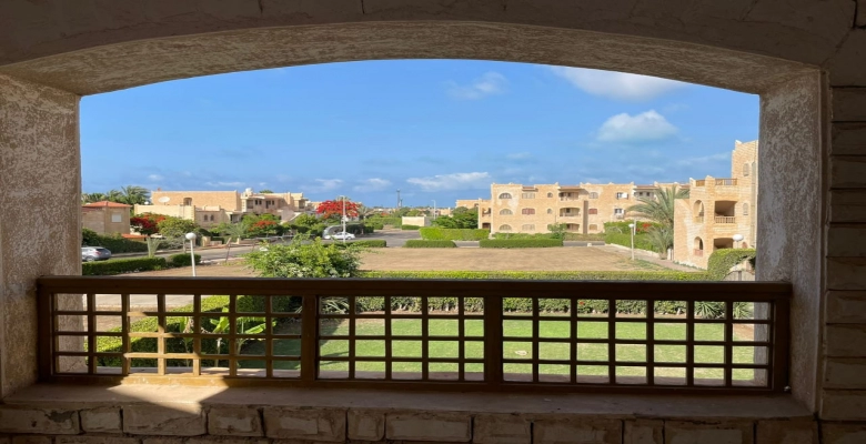 شاليه للايجار ي مارينا 6  Chalet for rent in Marina 6