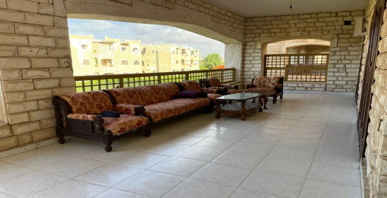 شاليه للايجار ي مارينا 6  Chalet for rent in Marina 6