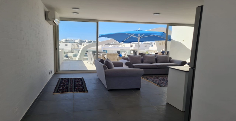 بنتهاوس للايجار في فوكا باي 3 غرف