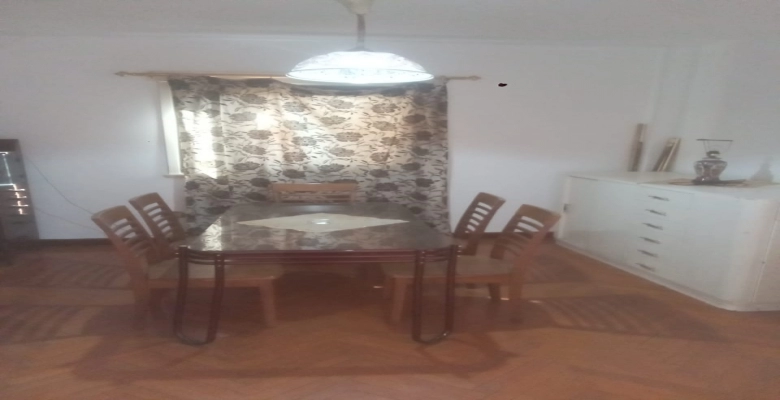 شقة للايجار في الزمالك - أفضل سعر | Algomhoria