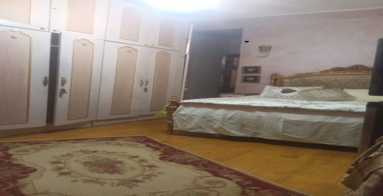 شقة للايجار بالزملك - محمد مظهر و بسعر مغري | Algomhoria