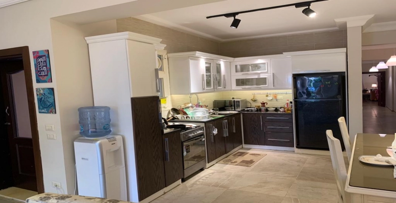 شاليه للايجار في لافيستا - موقع مميز | الجمهورية للعقارات