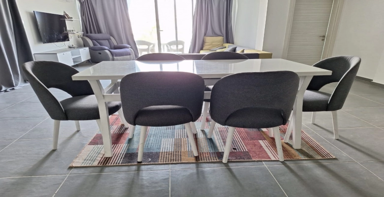 شاليه للايجار في فوكا باي - موقع مميز | الجمهورية للعقارات