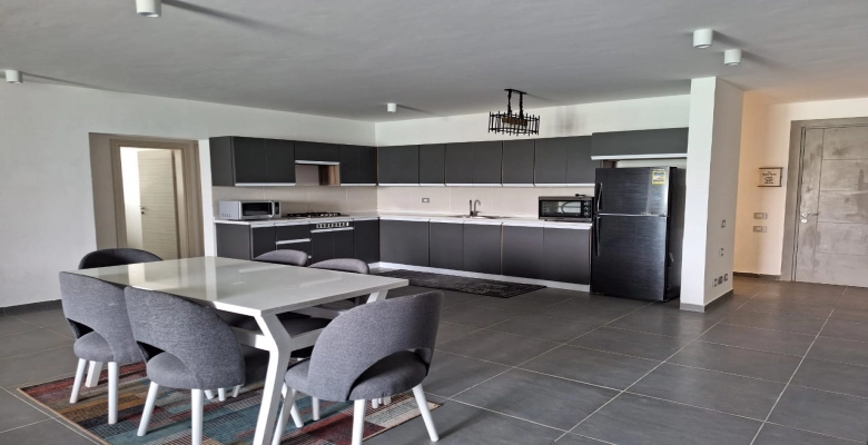 شاليه للايجار في فوكا باي - موقع مميز | الجمهورية للعقارات