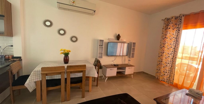 شالية للايجار فى قرية امواج - موقع مميز | الجمهورية للعقارات.