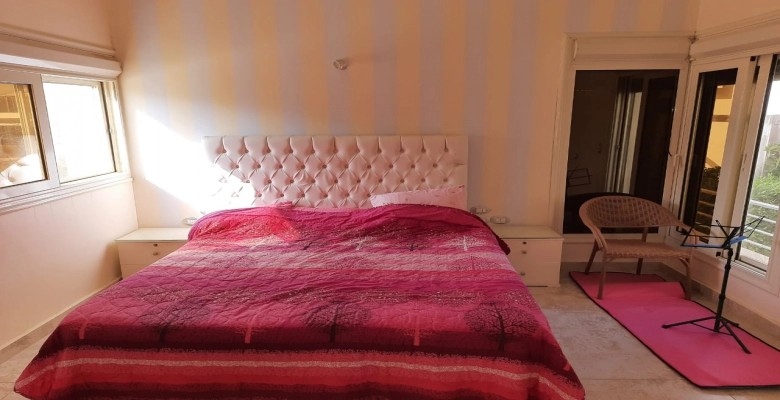 شاليه فاخر للايجار في هاسيندا باي الدور الارضي 3 غرف