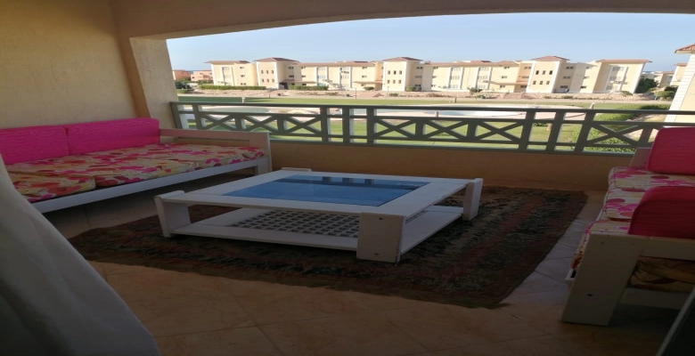 شالية للإيجار في قرية مارينا جاردنز الساحل الشمالي علي بعد 1 كيلو من مارينا Chalet for rent in Marina Gardens North Coast, 1 km from Marina