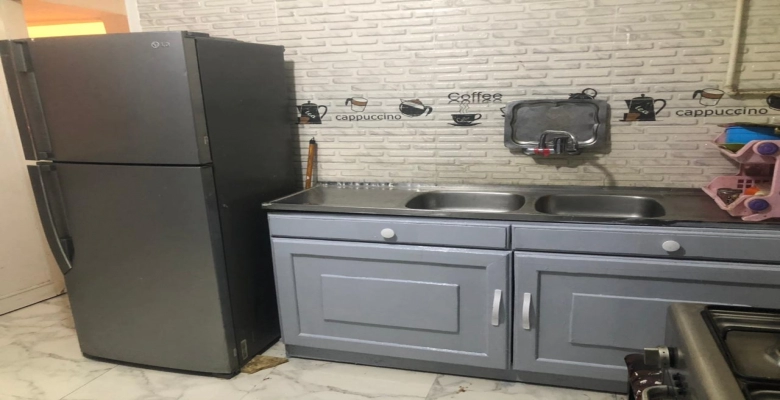 شقة للايجار علي شارع شهاب الرئيسي بالمهندسين.Apartment for rent on the main Shehab Street in Mohandiseen