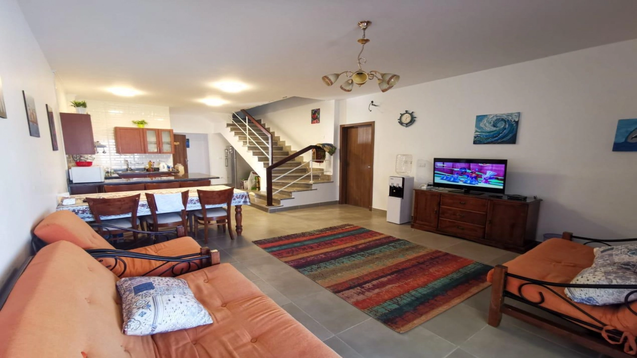 شاليه للايجار في امواج 3غرف