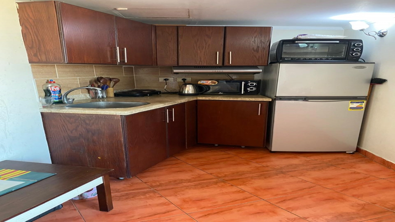 استوديو للايجار -- بورتو مارينا -- الساحل الشمالي