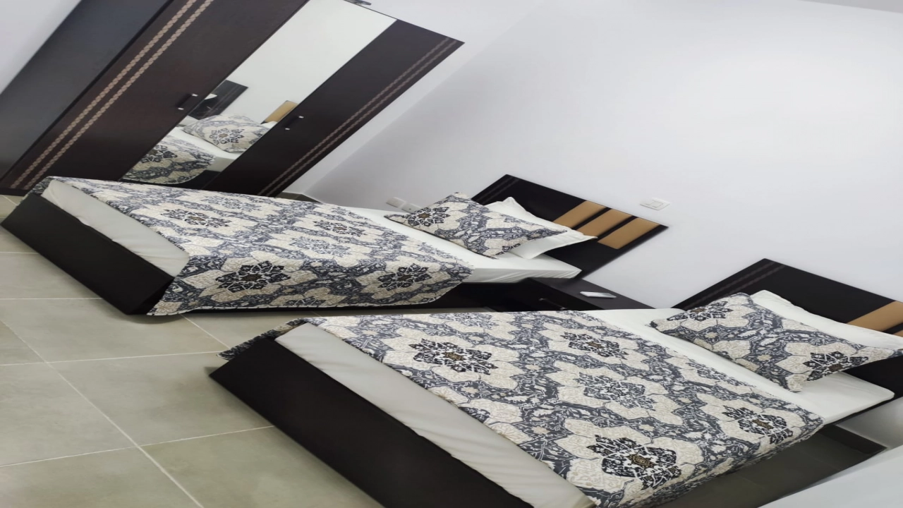 شالية 2 غ للايجار - في امواج - الساحل الشمالي