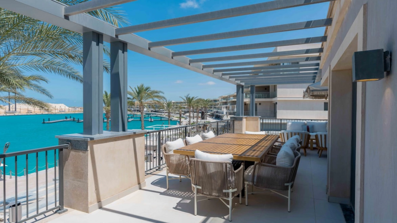 شاليه للايجار فى مراسي مارينا الساحل الشمالى غرفتين