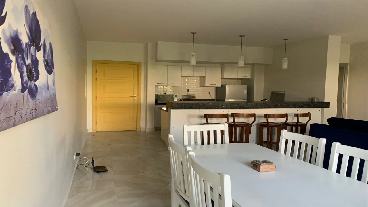 شالية 2 غرفة للايجار -- في الساحل الشمالي - بمراسي ( بلانكا )