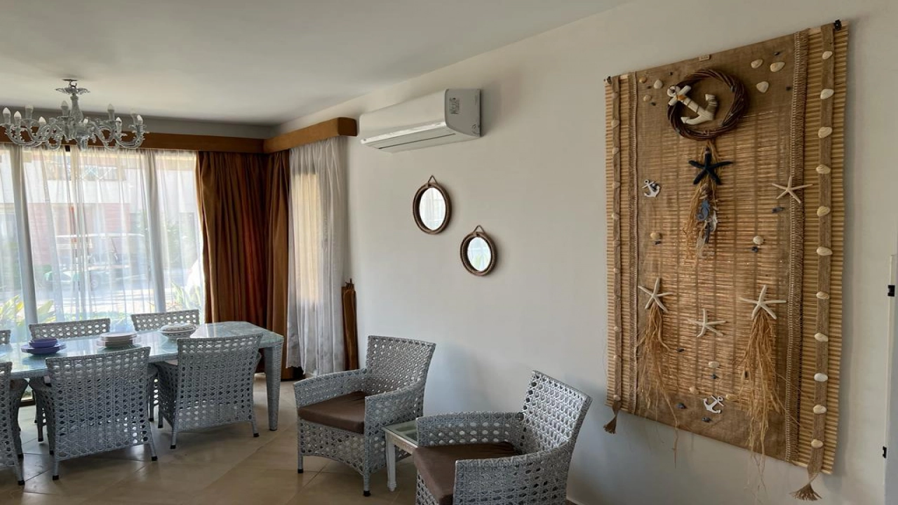 توينهاوس للايجار و البيع  - في الساحل الشمالي - بمراسي ( بلانكا )