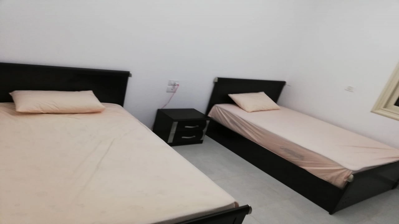 سينيور شالية 4 غرف للايجار - بالسالحل الشمالي - في هاسندا وايت