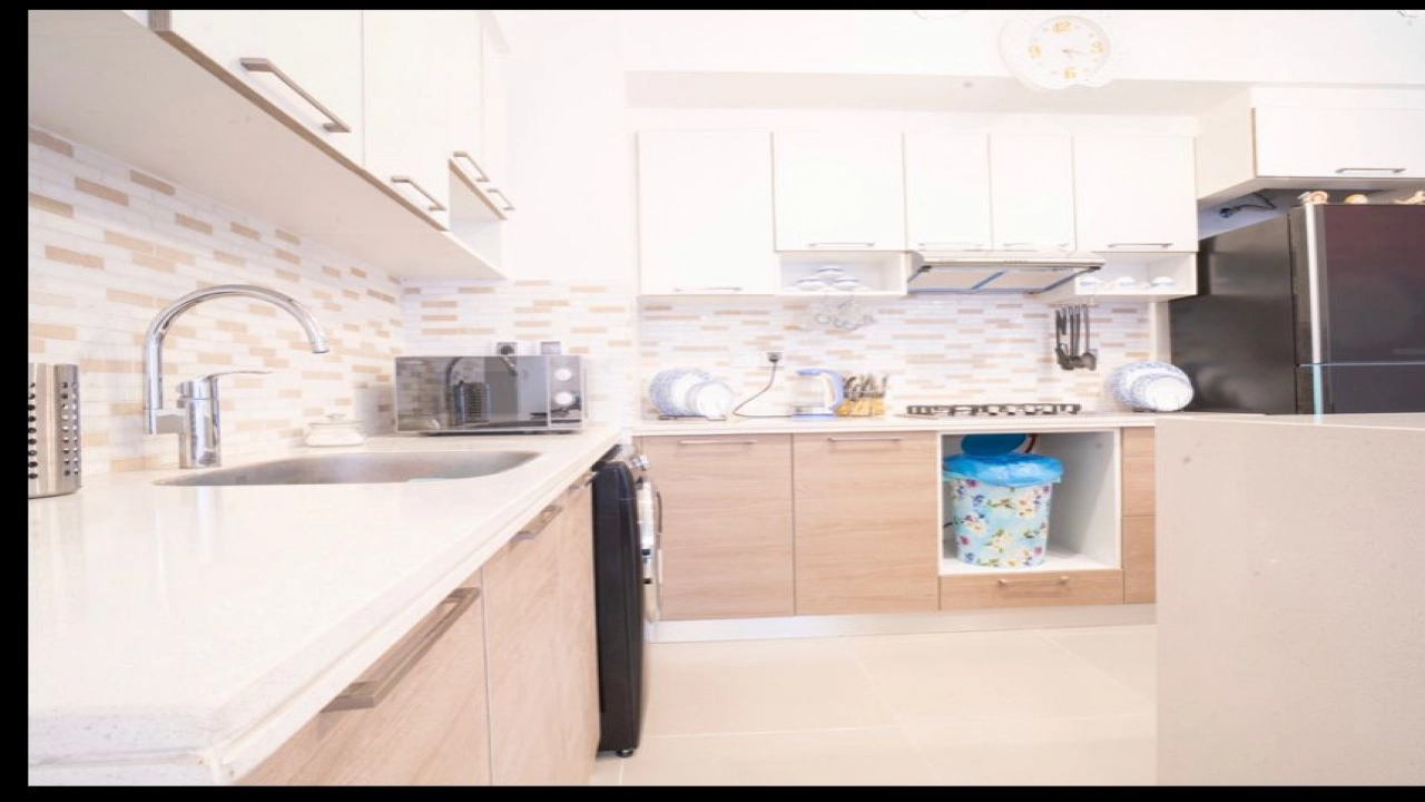 بنتهوس 2 غرفة للأيجار بالساحل الشمالي قرية مراسي