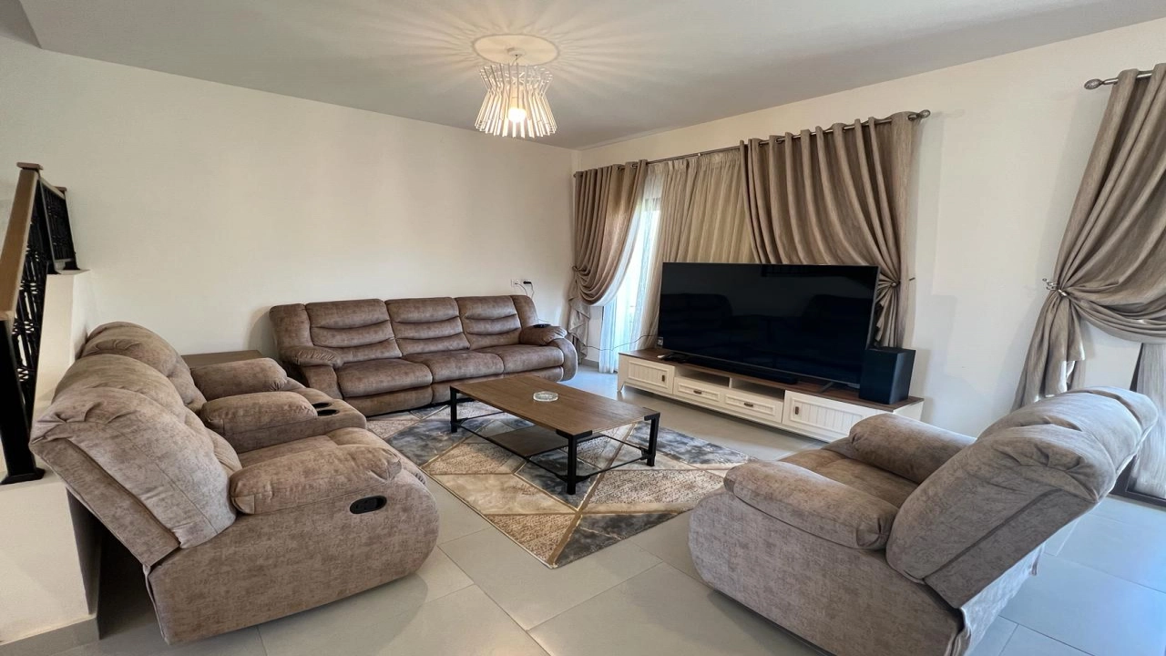 شاليه للايجار في مراسي ساليرنوا الساحل الشمالي 3غرف