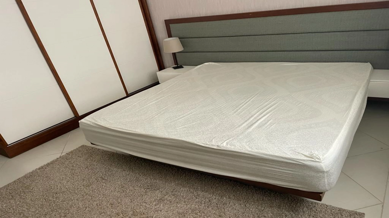 شالية 3 غرف للأيجار بالساحل الشمالي بقرية مراسي(فيردي)