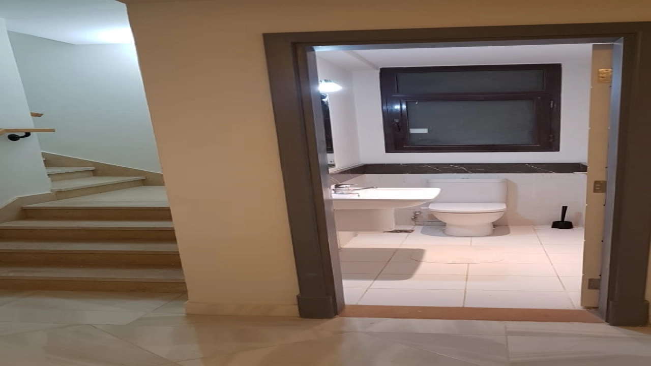 شاليه دوبلكس للايجار في مراسي بلانكا 4غرف