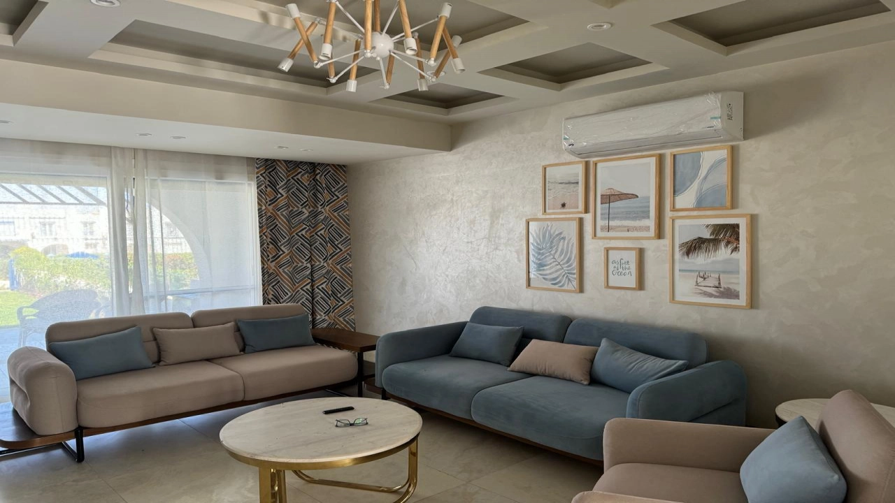 فيلا 5 غرف بالساحل الشمالي قرية