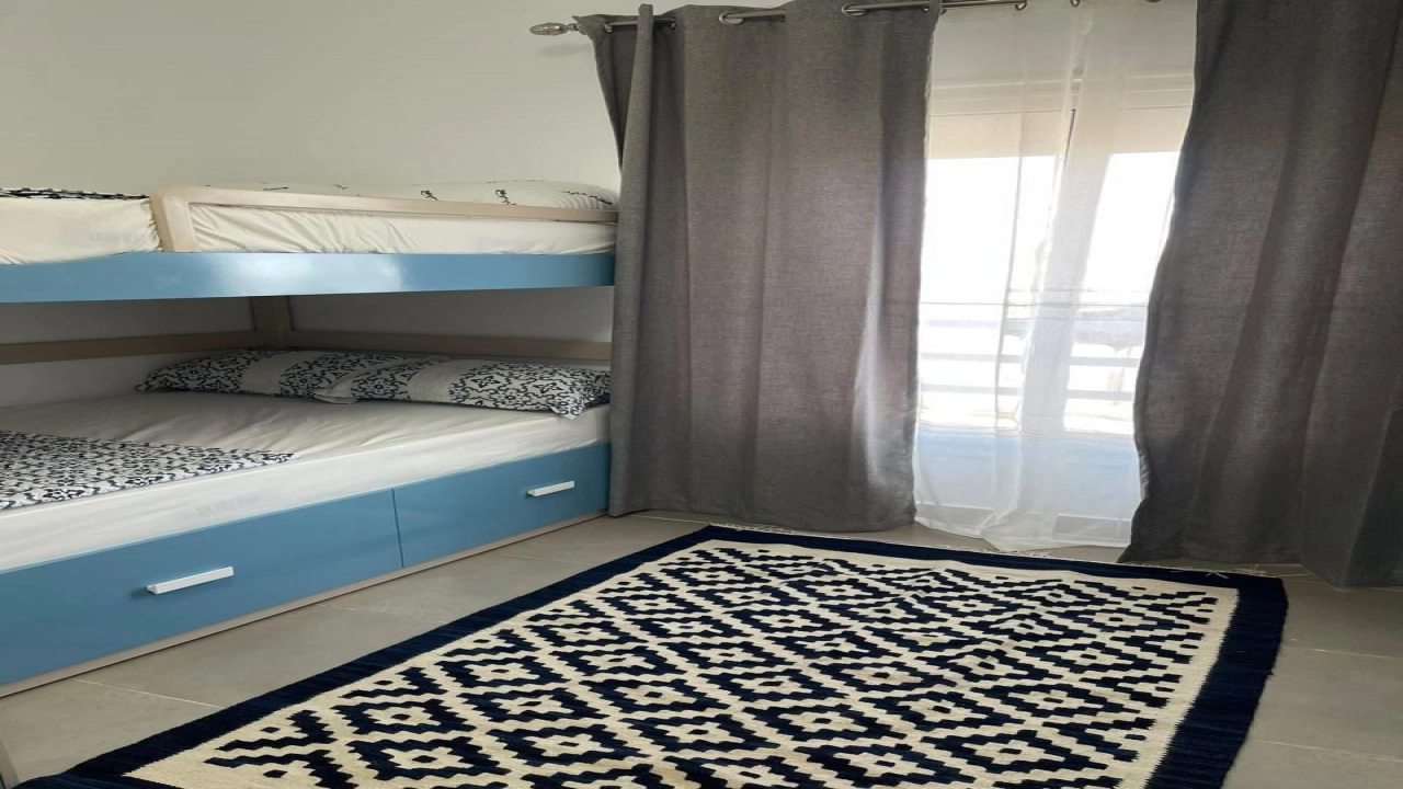 شاليه للايجار في امواج الساحل الشمالي غرفتين