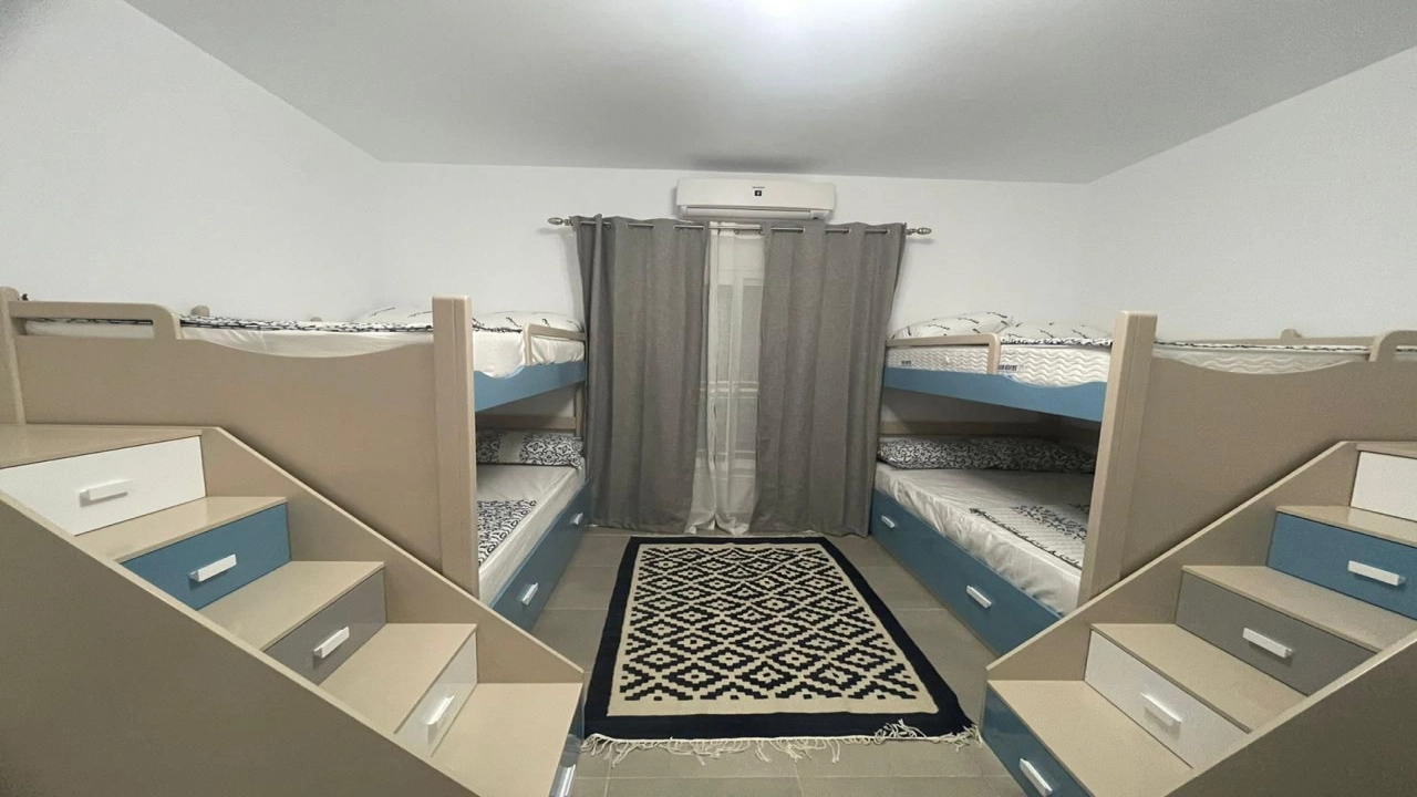 شاليه للايجار في امواج الساحل الشمالي غرفتين