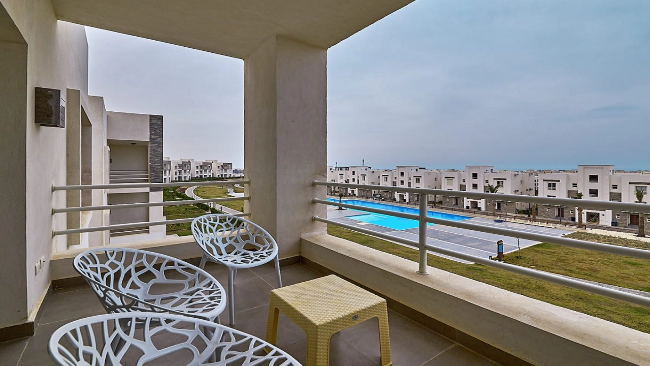 شاليه للايجار فى امواج الساحل الشمالي غرفتين