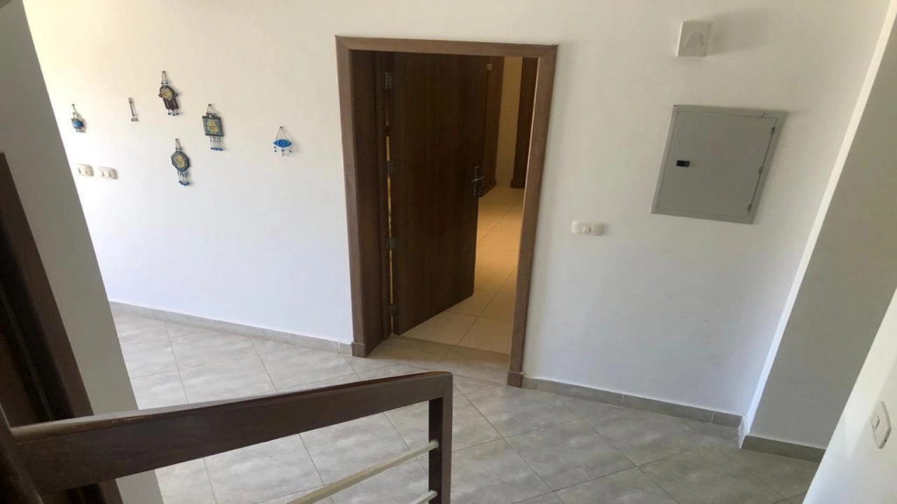 شاليه للايجار في امواج الساحل الشمالي 4 غرف