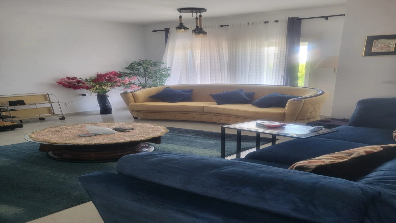 توين هاوس للأيجار في مانتن فيو