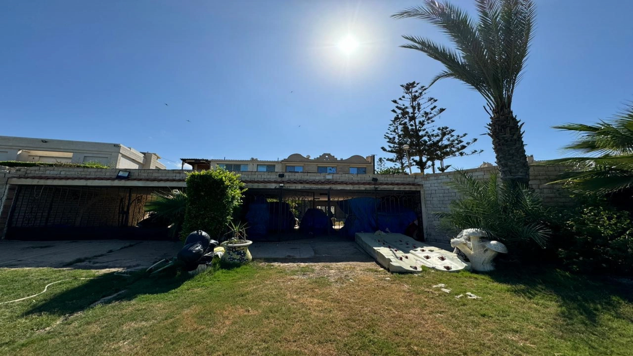 فيلا للبيع في مارينا 5