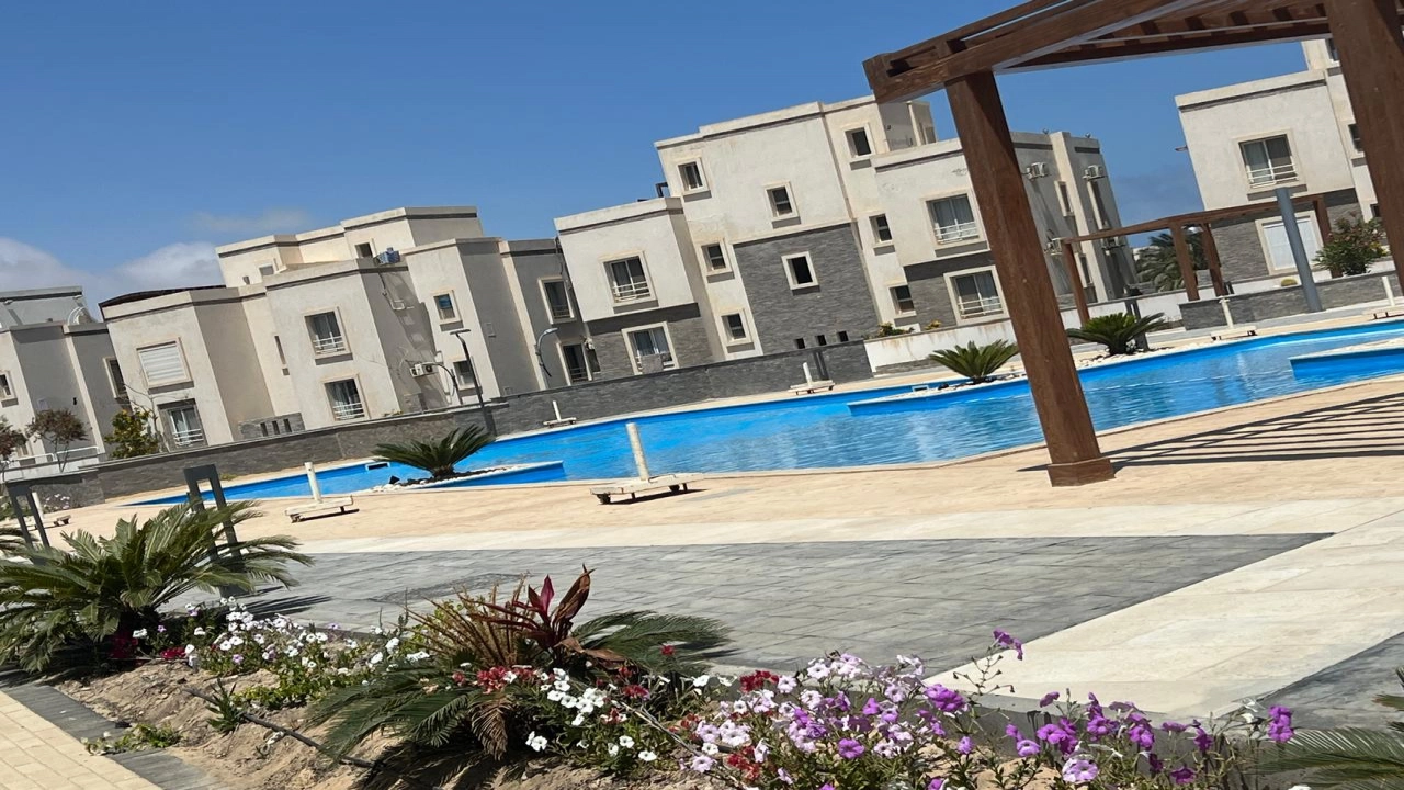 بيع شاليه في امواج الساحل الشمالي