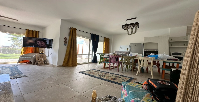 شالية للإيجار في قرية امواج الساحل الشمالي Chalet for rent in Amwaj North Coast Village